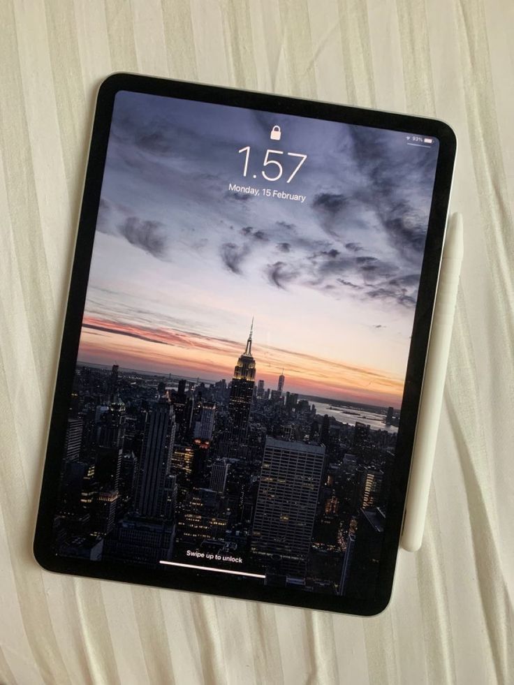 White Dots on iPad Screen